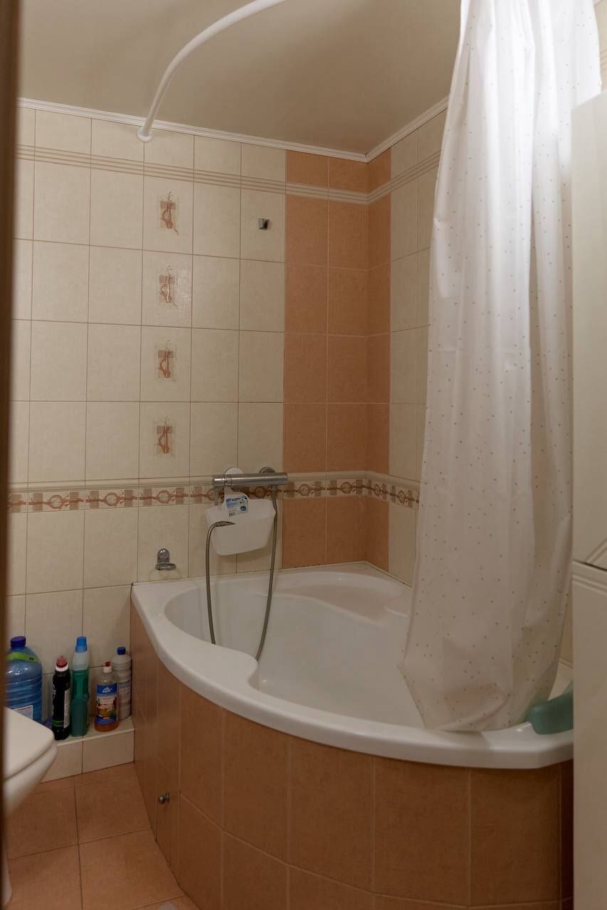 Продажа 2-комнатной квартиры 56 м², Гагарина просп.