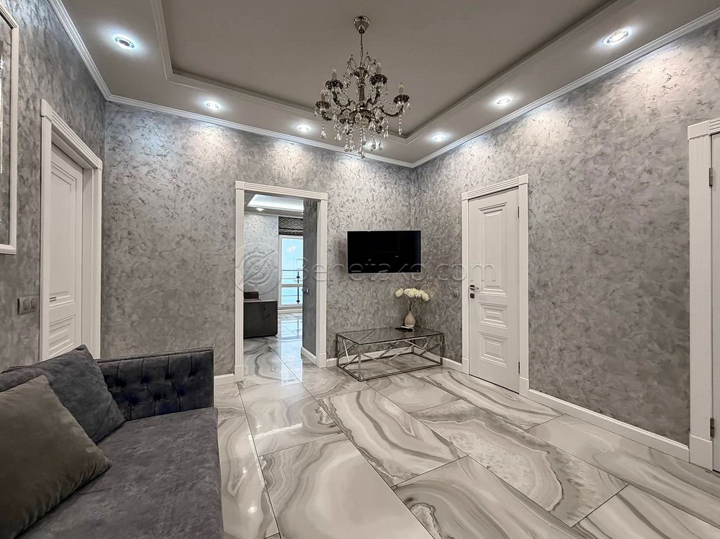 Оренда 3-кімнатної квартири 90 м², Каманіна вул., 16А/5