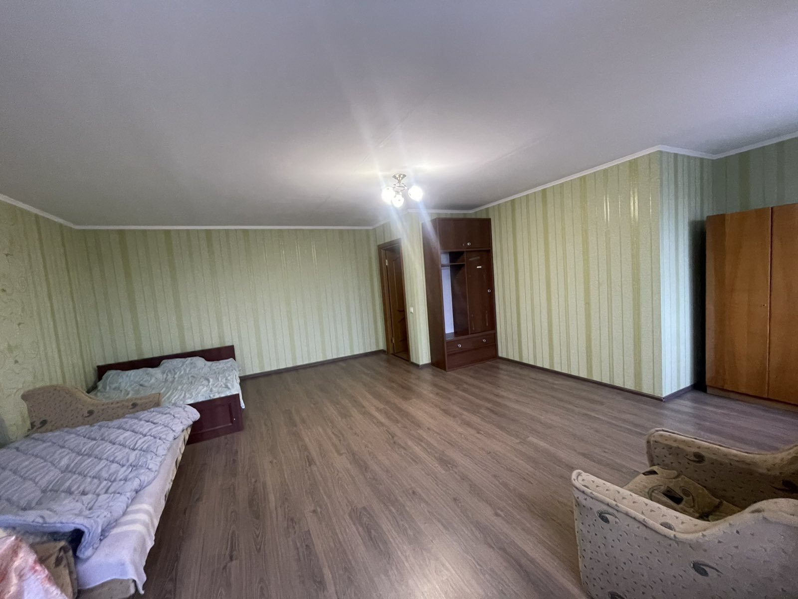 Продажа 2-уровневой квартиры 114 м², Строителей ул., 1