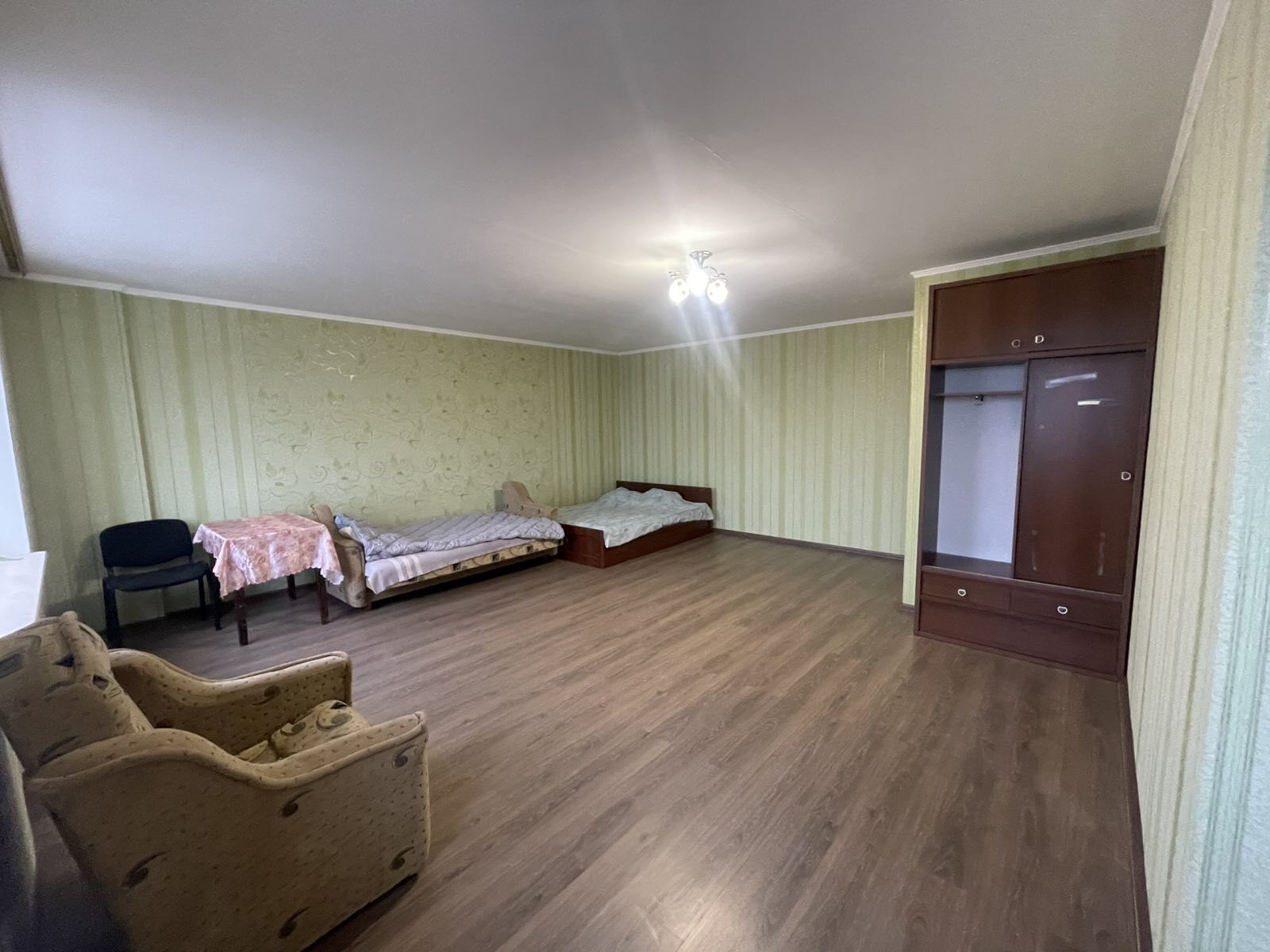 Продажа 2-уровневой квартиры 114 м², Строителей ул., 1