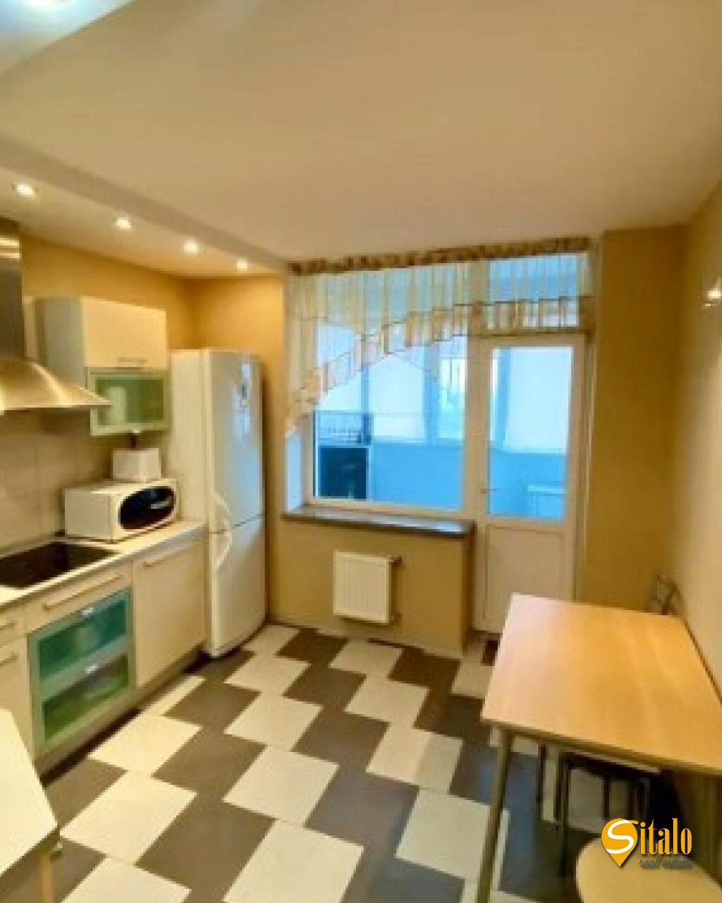 Продажа 1-комнатной квартиры 43.3 м², Верховинная ул., 37