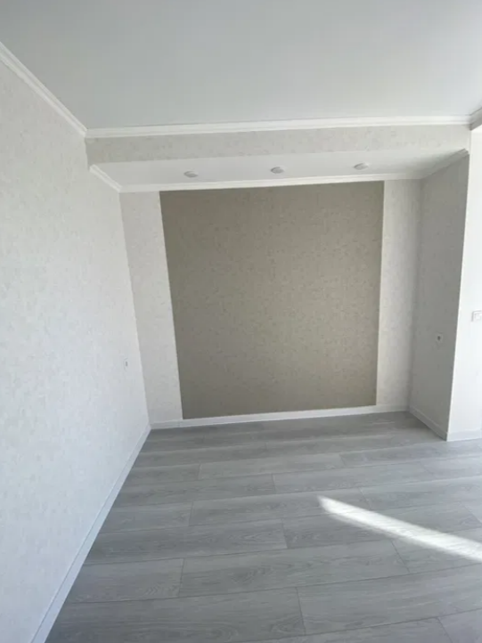 Продажа 1-комнатной квартиры 46 м², Строительная ул.