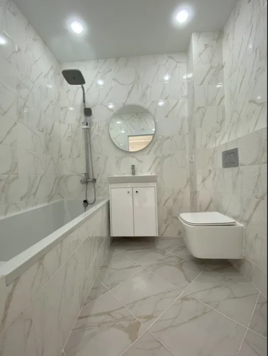 Продажа 1-комнатной квартиры 46 м², Строительная ул.