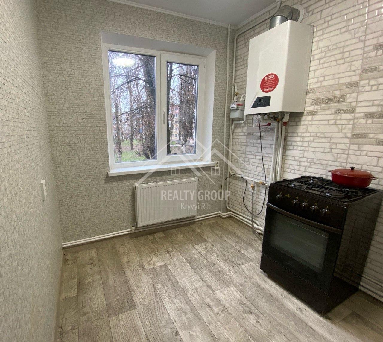 Продажа 2-комнатной квартиры 44 м², Военный городок-1 мкрн ул., 33
