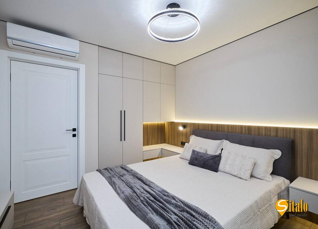 Продажа 2-комнатной квартиры 61 м², Михаила Максимовича ул., 24