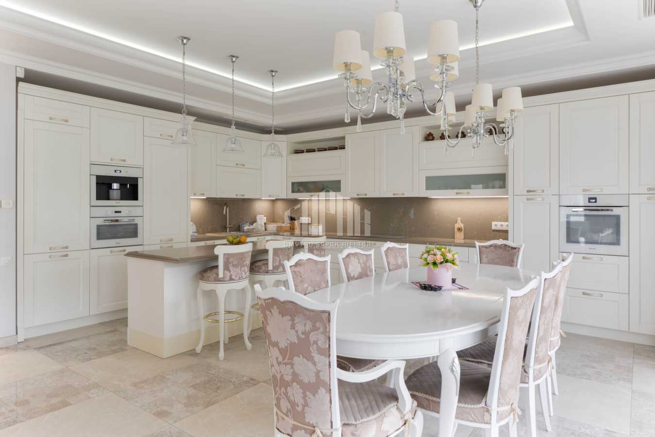 Продажа дома 332.3 м², Зарічна, 98