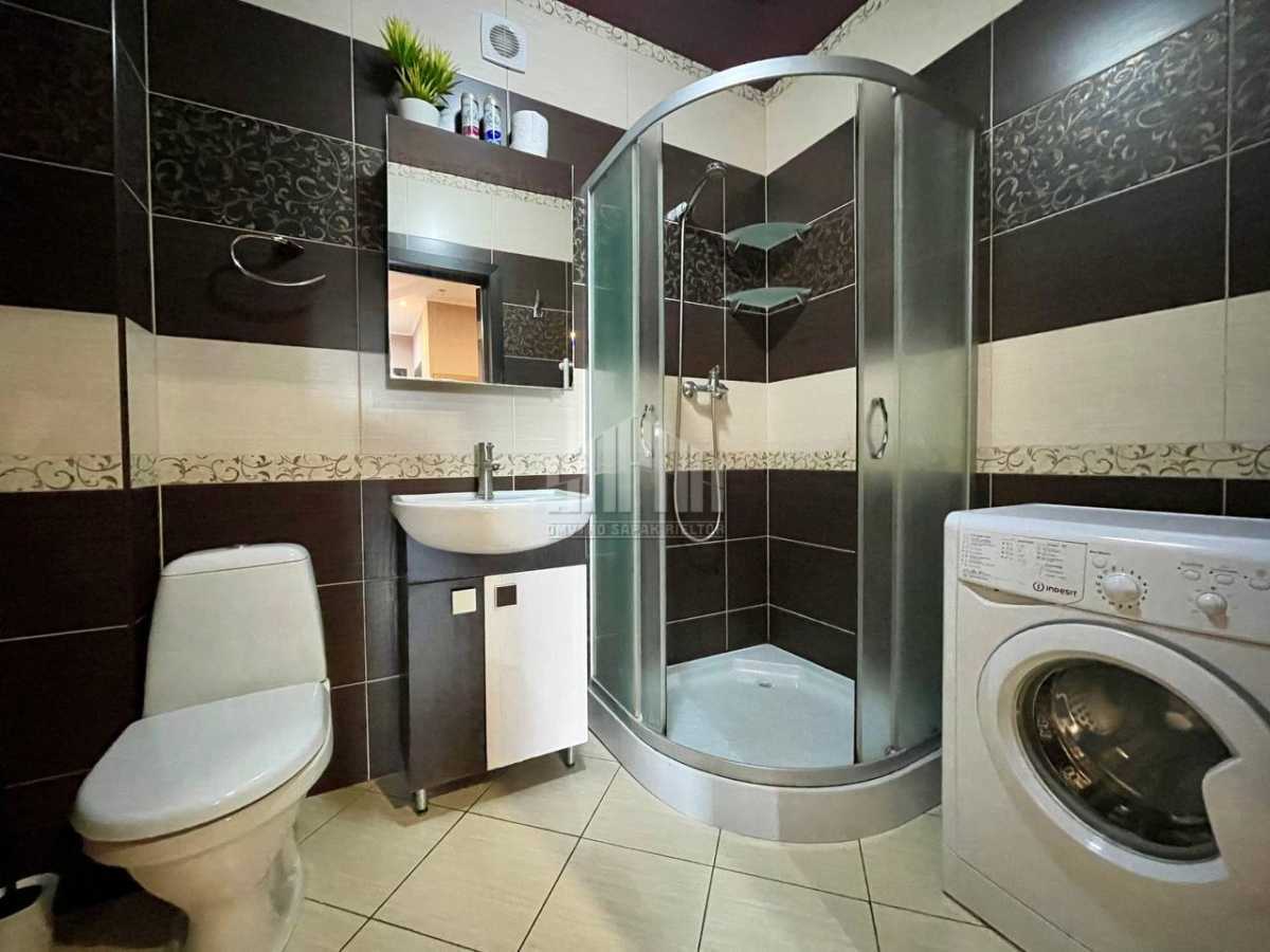 Продажа 2-комнатной квартиры 59.2 м², Вячеслава Черновола ул., 50А