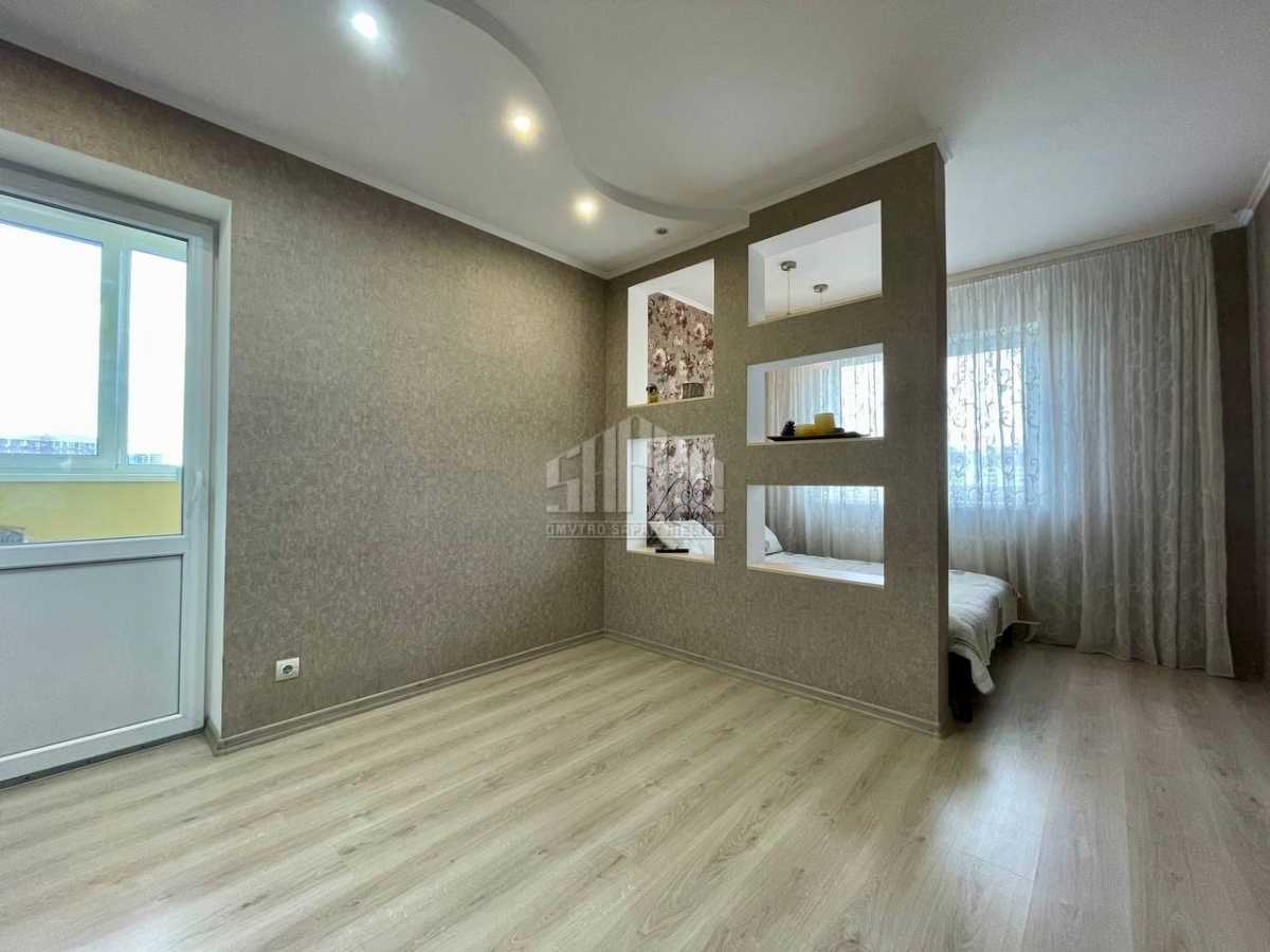 Продажа 2-комнатной квартиры 59.2 м², Вячеслава Черновола ул., 50А