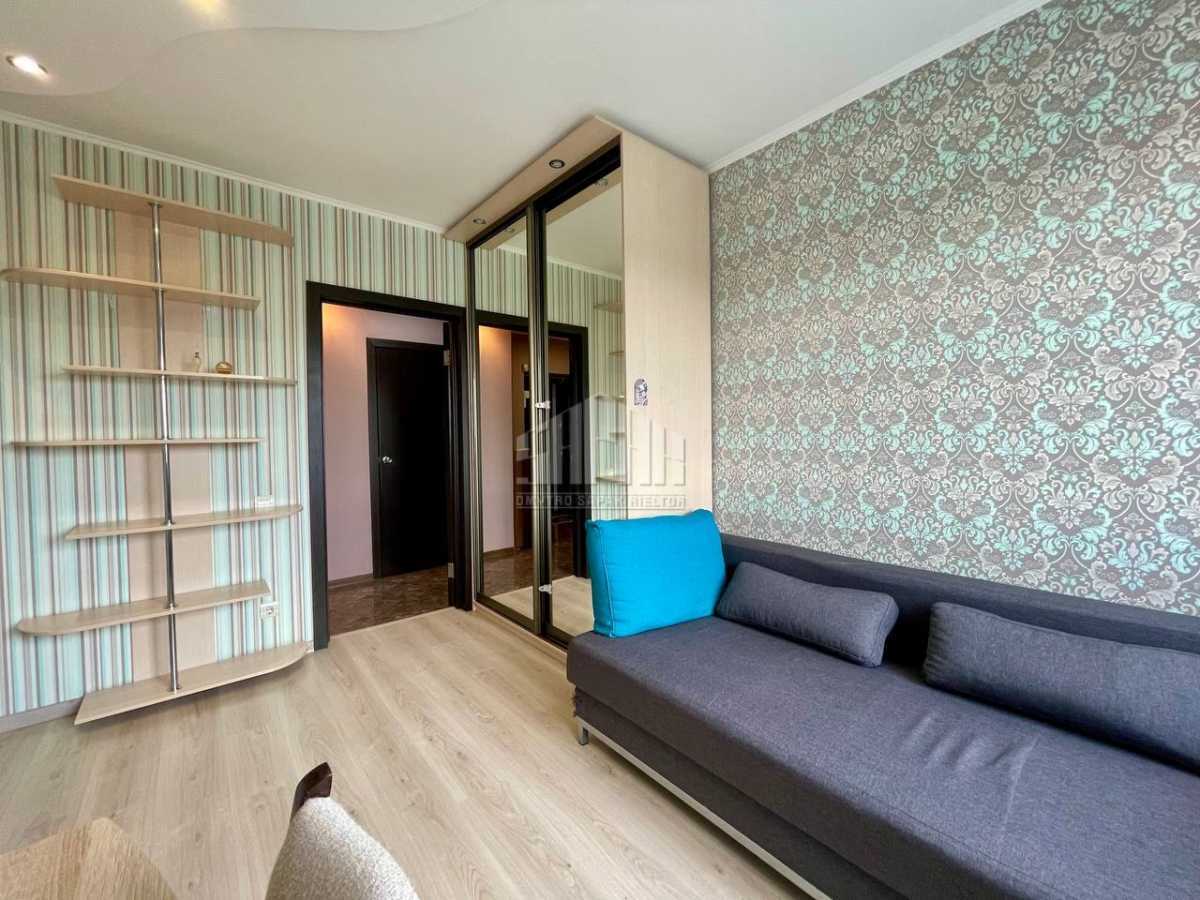 Продажа 2-комнатной квартиры 59.2 м², Вячеслава Черновола ул., 50А