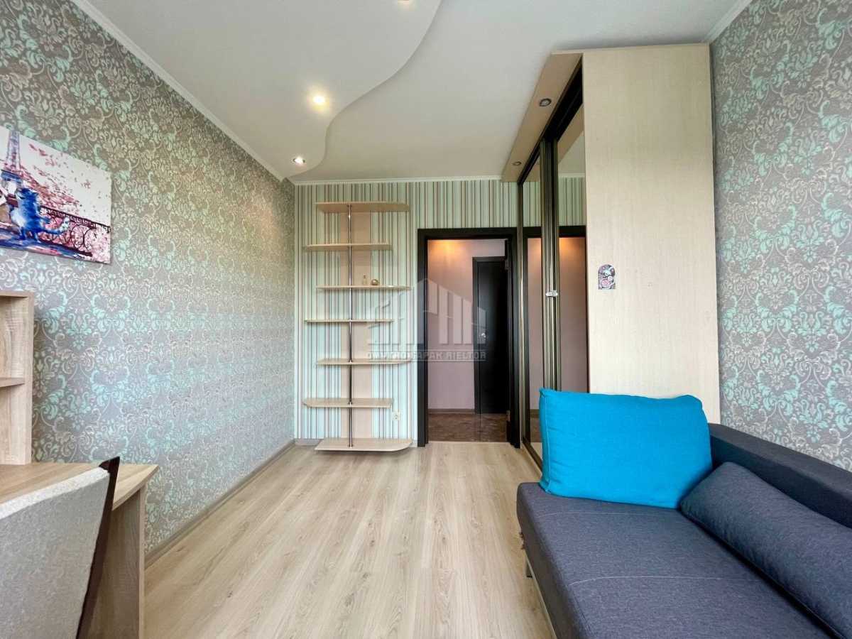 Продажа 2-комнатной квартиры 59.2 м², Вячеслава Черновола ул., 50А