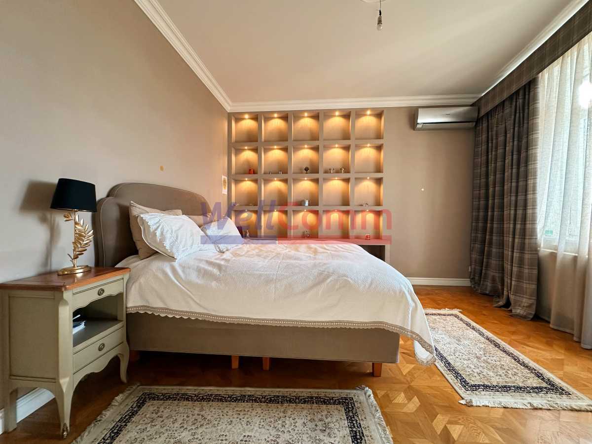 Продажа 3-комнатной квартиры 176.2 м², Леси Украинки бул., 7Б