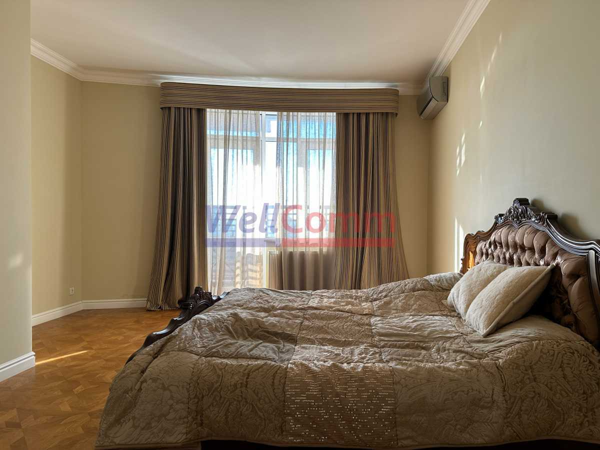 Продажа 3-комнатной квартиры 176.2 м², Леси Украинки бул., 7Б