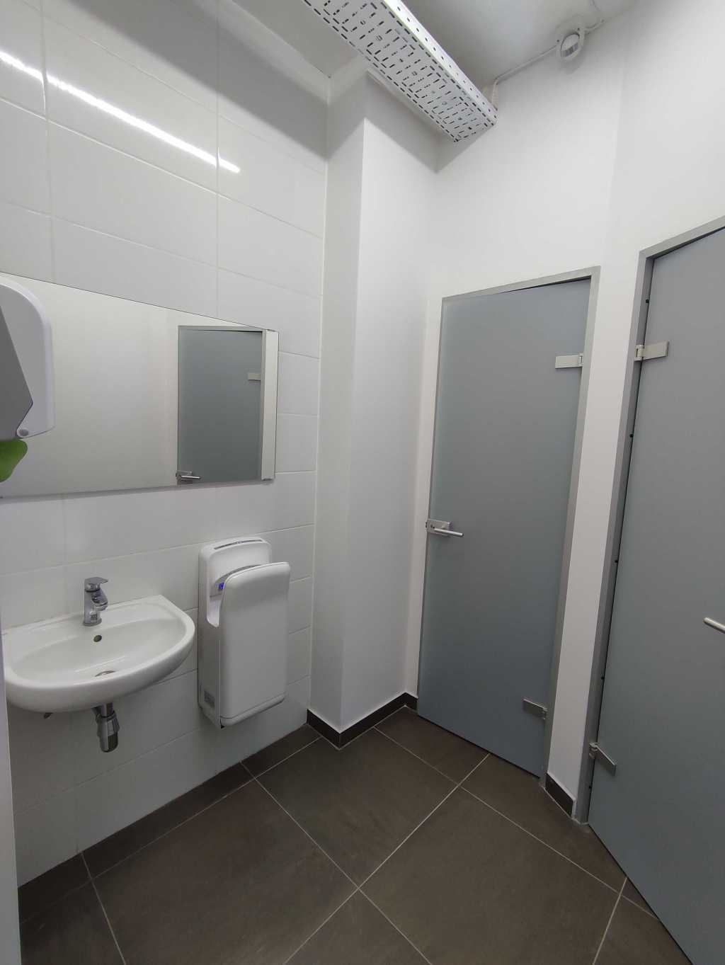 Аренда офиса 500 м², Евгения Сверстюка ул., 11Ж