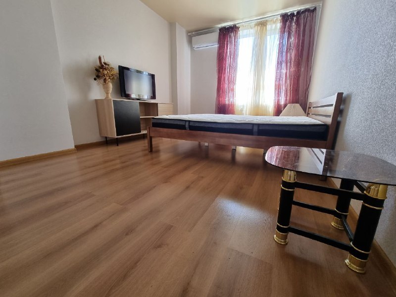 Продажа 1-комнатной квартиры 41.6 м², Свободы ул.