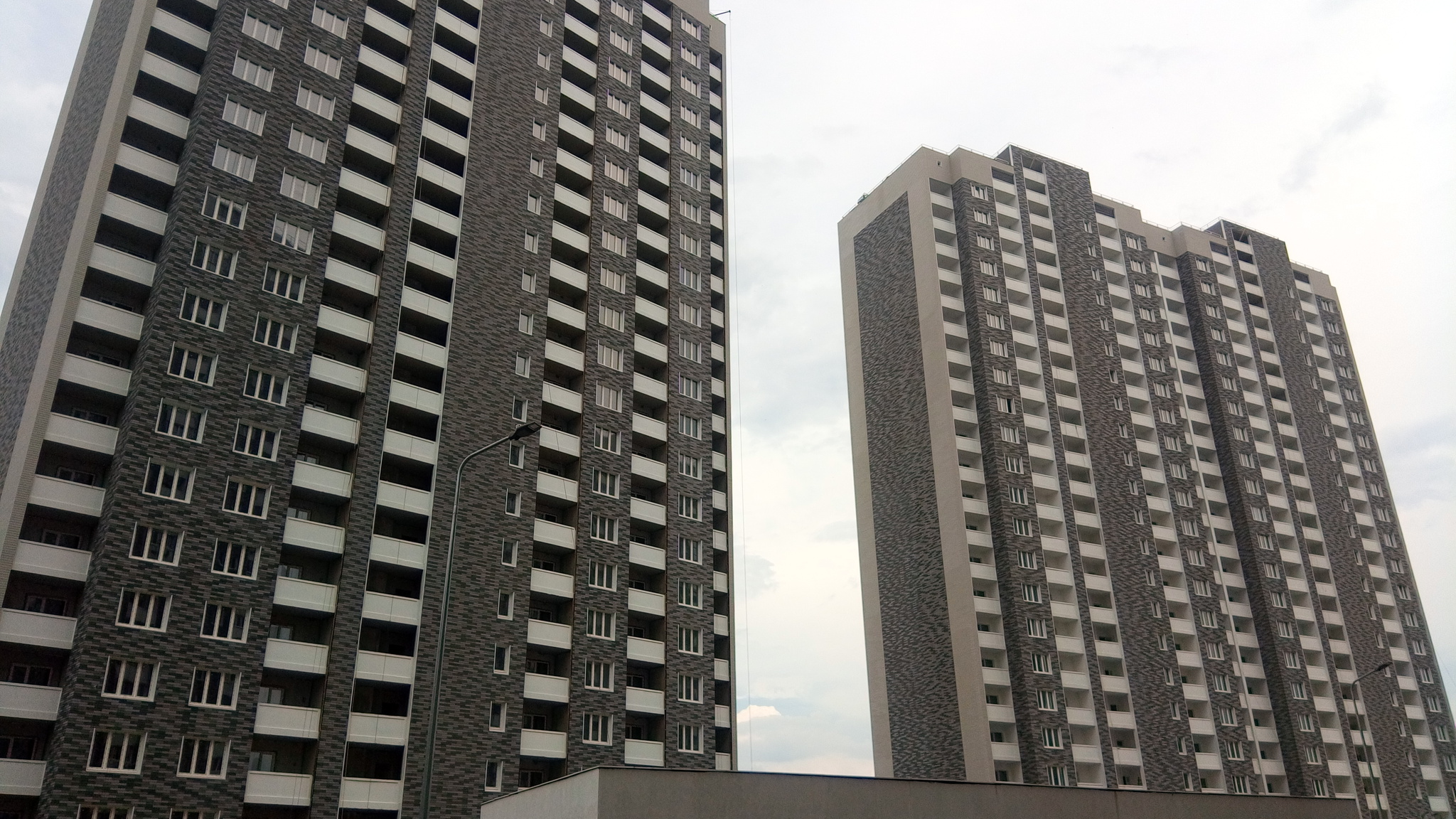 Продаж 1-кімнатної квартири 46 м², Сім'ї Кульженків вул., 21