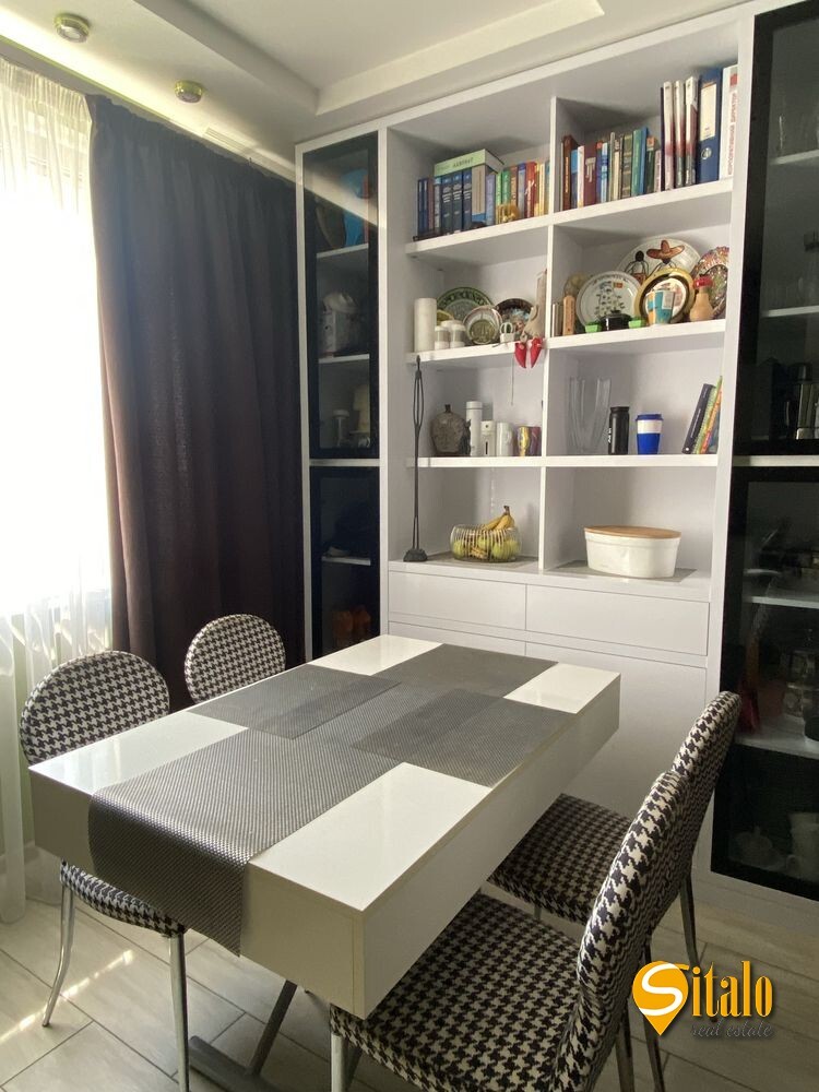 Продажа 1-комнатной квартиры 54 м², Ярослава Гашека бул., 8А