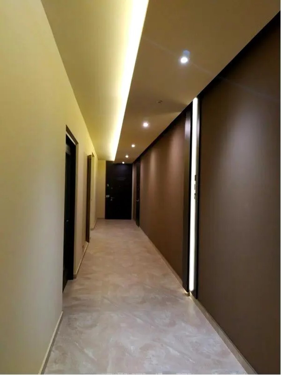 Продажа 3-комнатной квартиры 118.5 м², Предславинская ул., 42