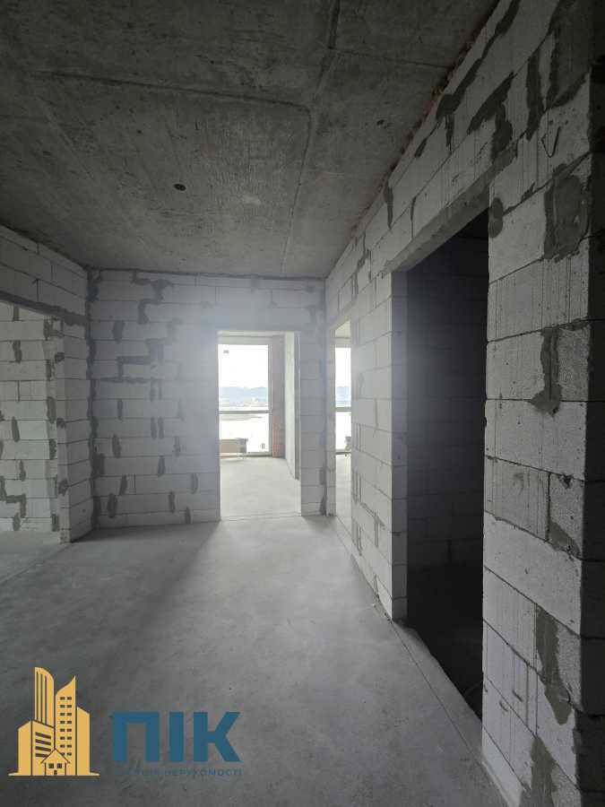 Продажа 2-комнатной квартиры 79 м², Днепровская наб., 15ж