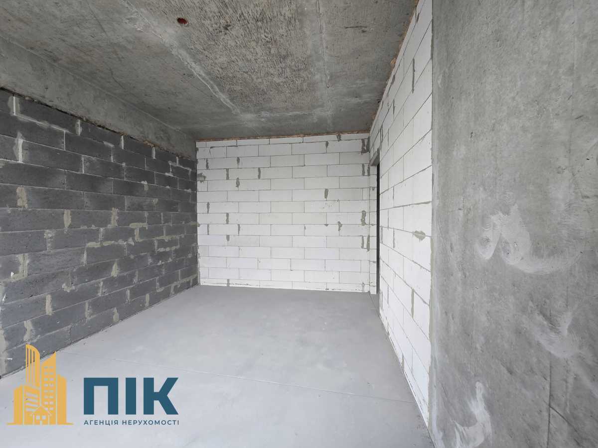 Продажа 2-комнатной квартиры 79 м², Днепровская наб., 15ж