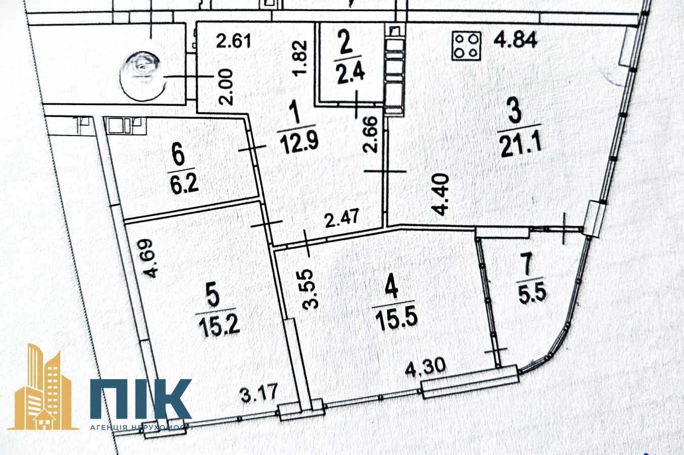 Продажа 2-комнатной квартиры 79 м², Днепровская наб., 15ж