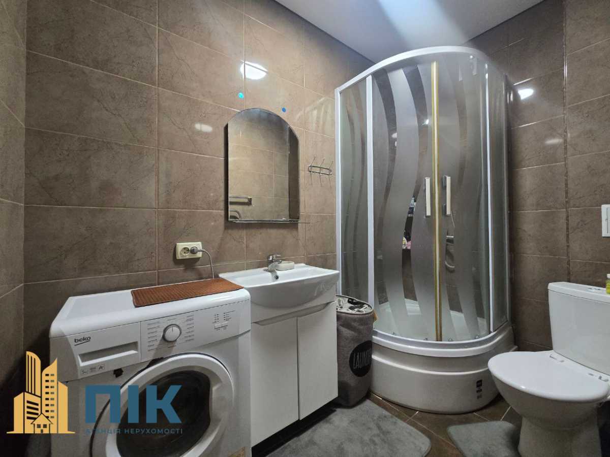 Продажа 2-комнатной квартиры 43 м², Ново-Ирпенская ул., Оскольская, 2о