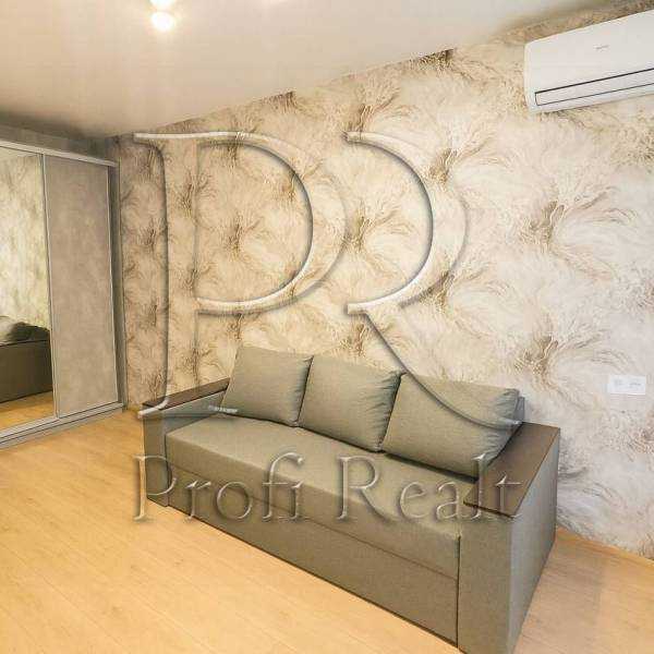 Продажа 1-комнатной квартиры 38 м², Героев Небесной Сотни просп., 14/3