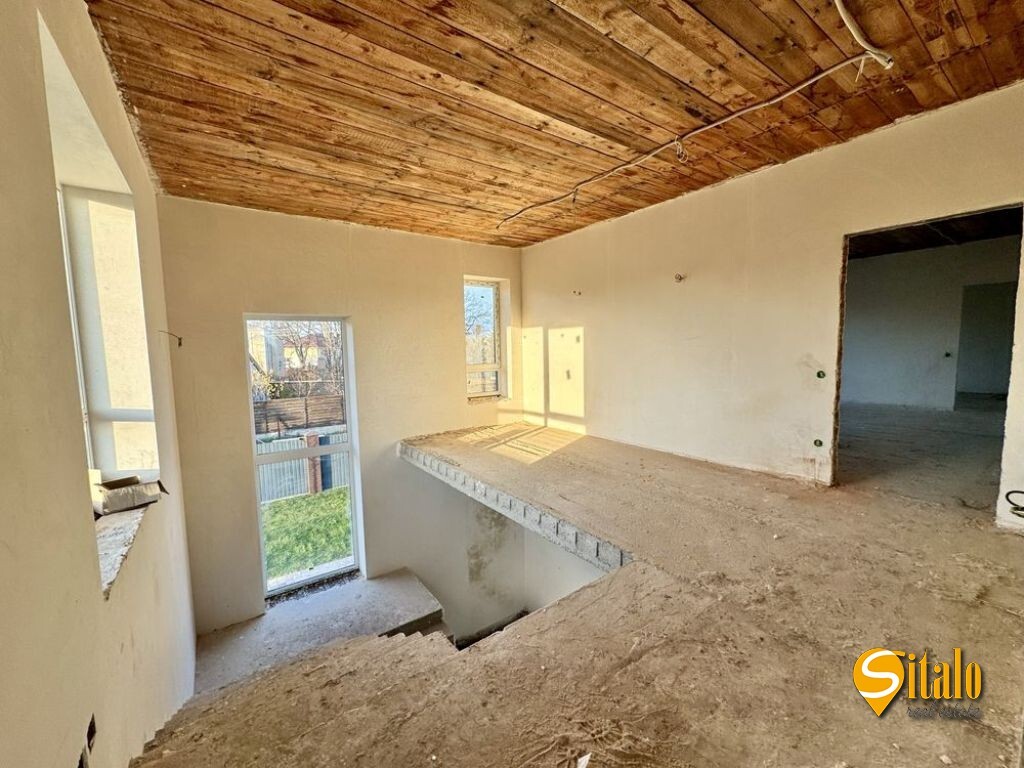 Продажа дома 290 м², 1-я Озерная ул.