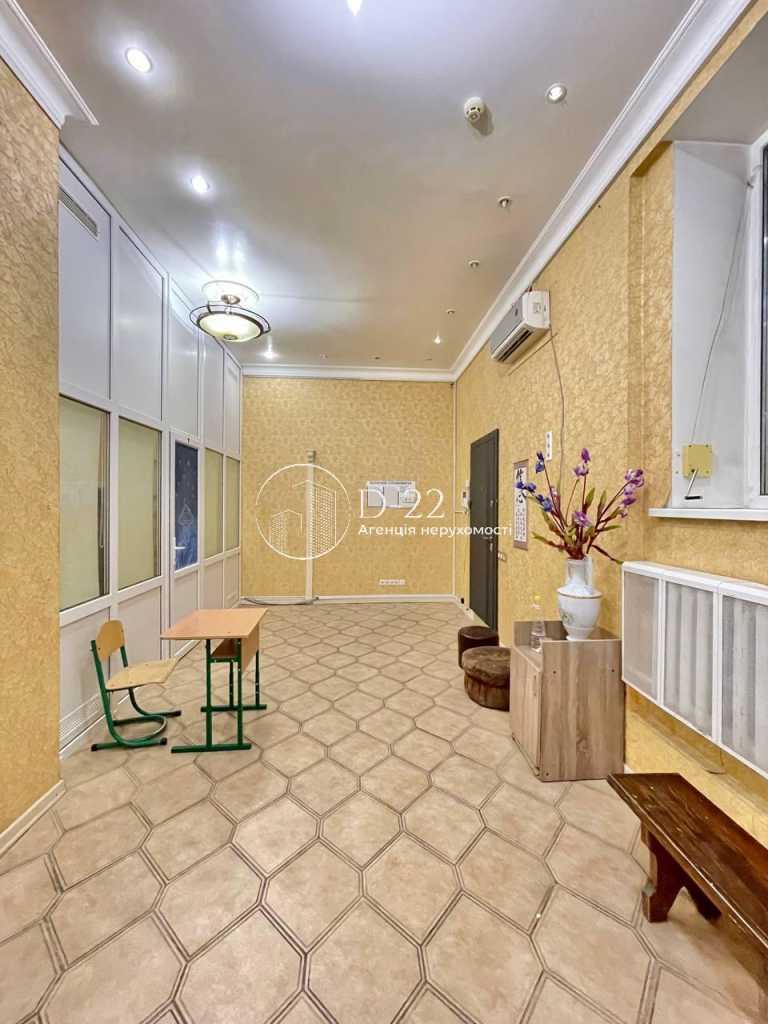 Продажа 4-комнатной квартиры 146 м², Николая Кибальчича ул., Міхновського, 13