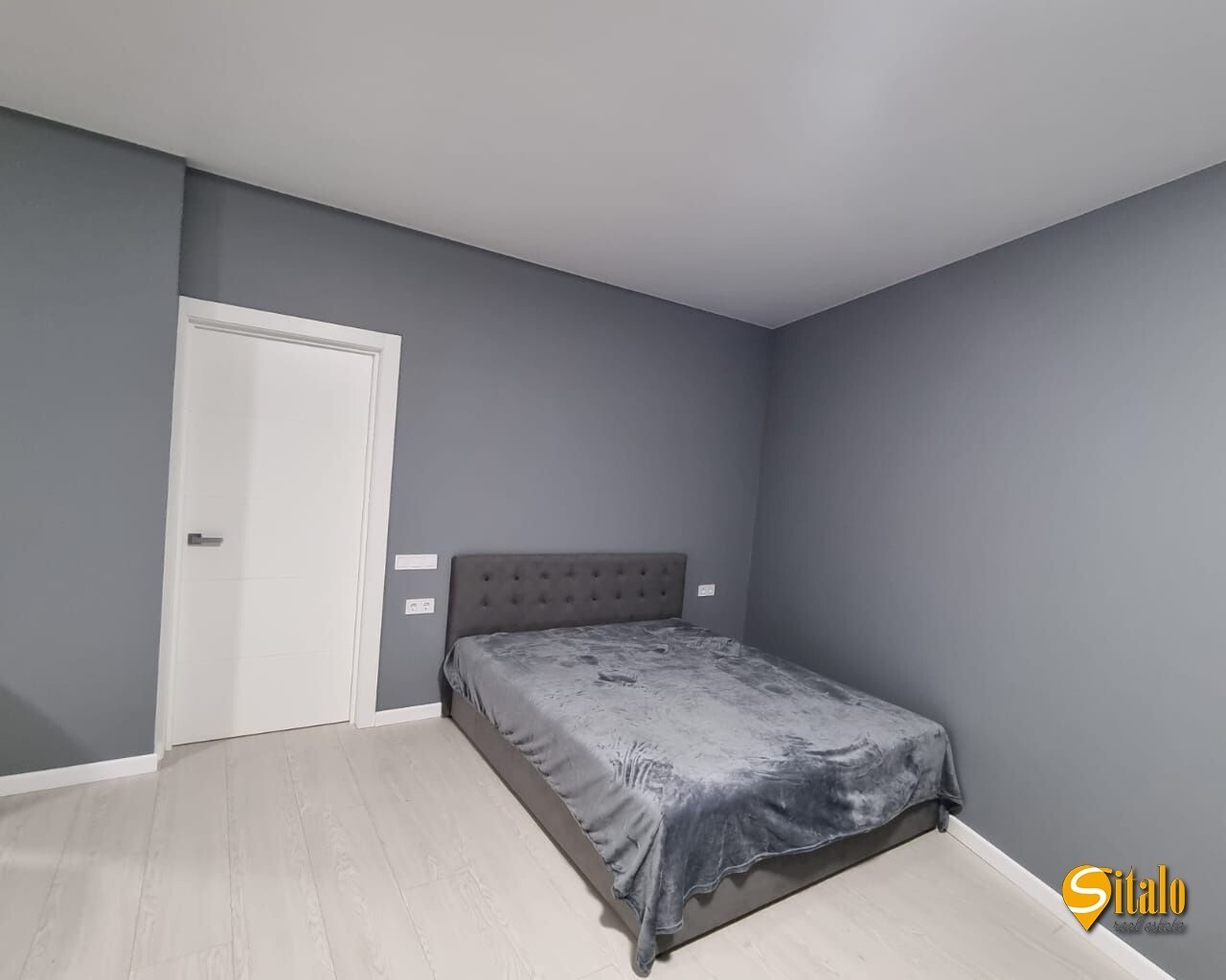 Продаж 1-кімнатної квартири 50 м², Олени Пчілки вул.