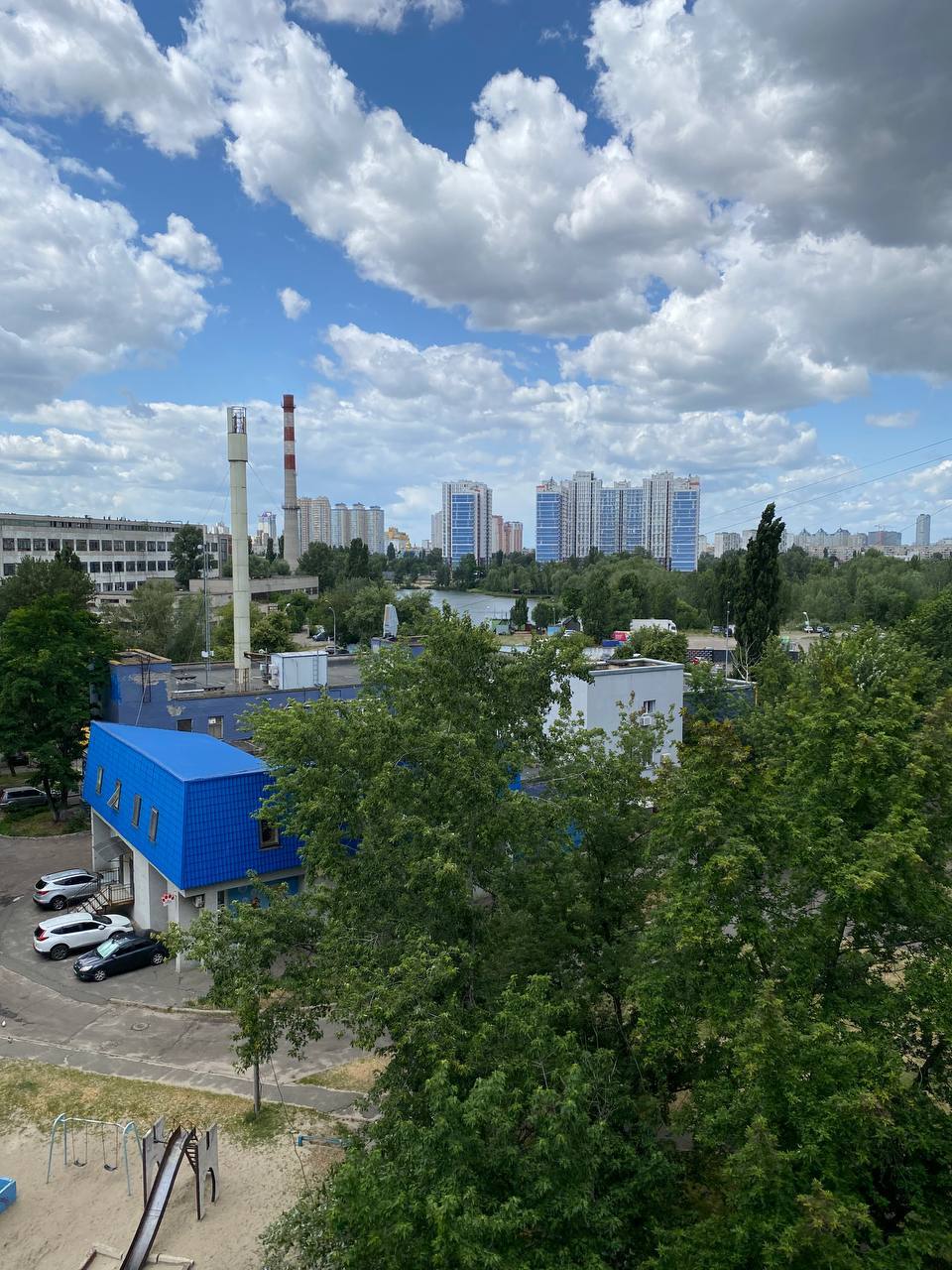 Продажа 3-комнатной квартиры 72.8 м², Здолбуновская ул., 7А