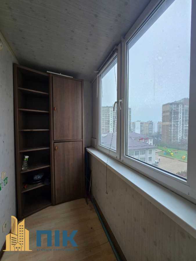 Продаж 1-кімнатної квартири 43 м², Котельникова вул., Драгоманова, 1Г