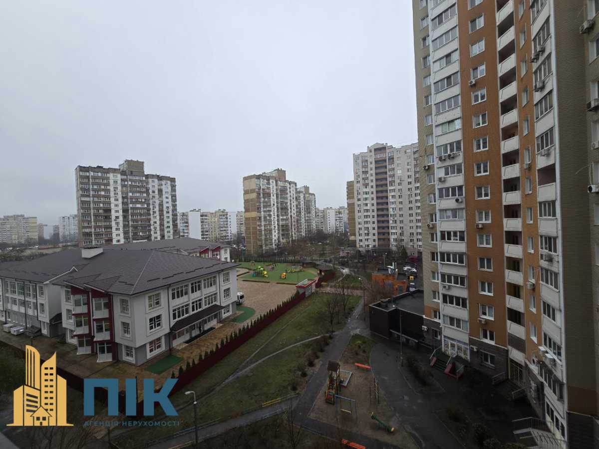 Продаж 1-кімнатної квартири 43 м², Котельникова вул., Драгоманова, 1Г