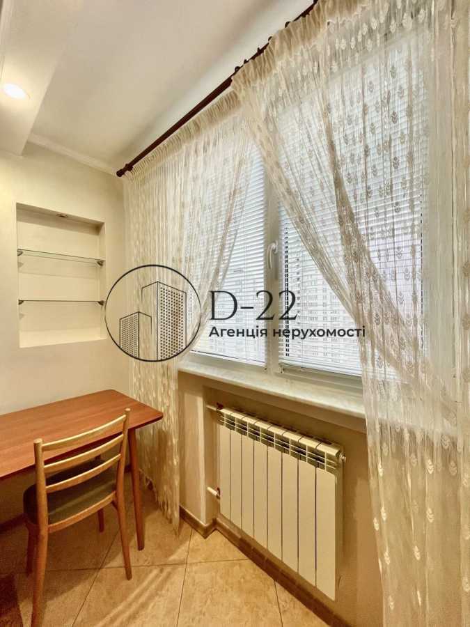 Продаж 2-кімнатної квартири 57 м², Харківське шосе, 59