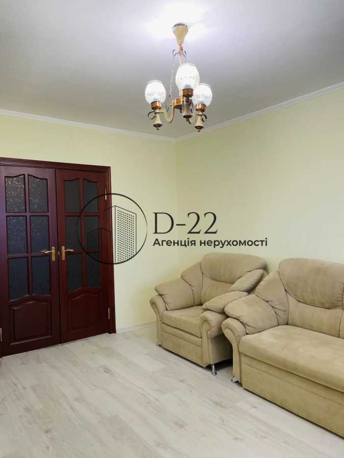 Продаж 2-кімнатної квартири 57 м², Харківське шосе, 59