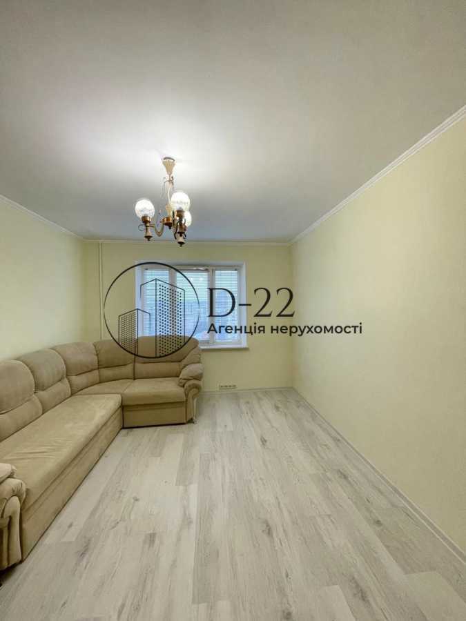 Продаж 2-кімнатної квартири 57 м², Харківське шосе, 59