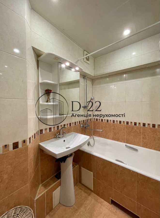 Продаж 2-кімнатної квартири 57 м², Харківське шосе, 59