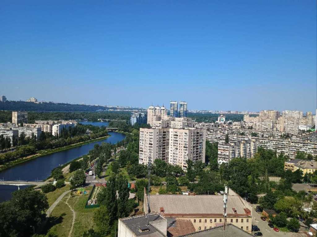 Продаж 4-кімнатної квартири 142 м², Ованеса Туманяна вул., 15А
