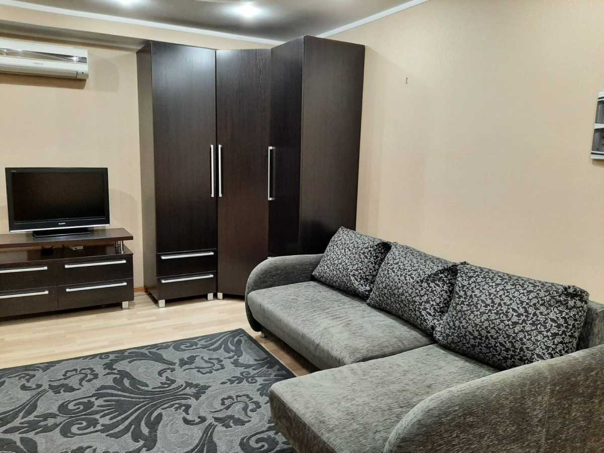 Оренда 2-кімнатної квартири 50 м², Грушевського вул., 7