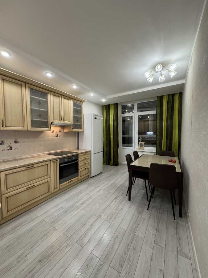 Аренда 1-комнатной квартиры 47 м², Урловская ул., 40