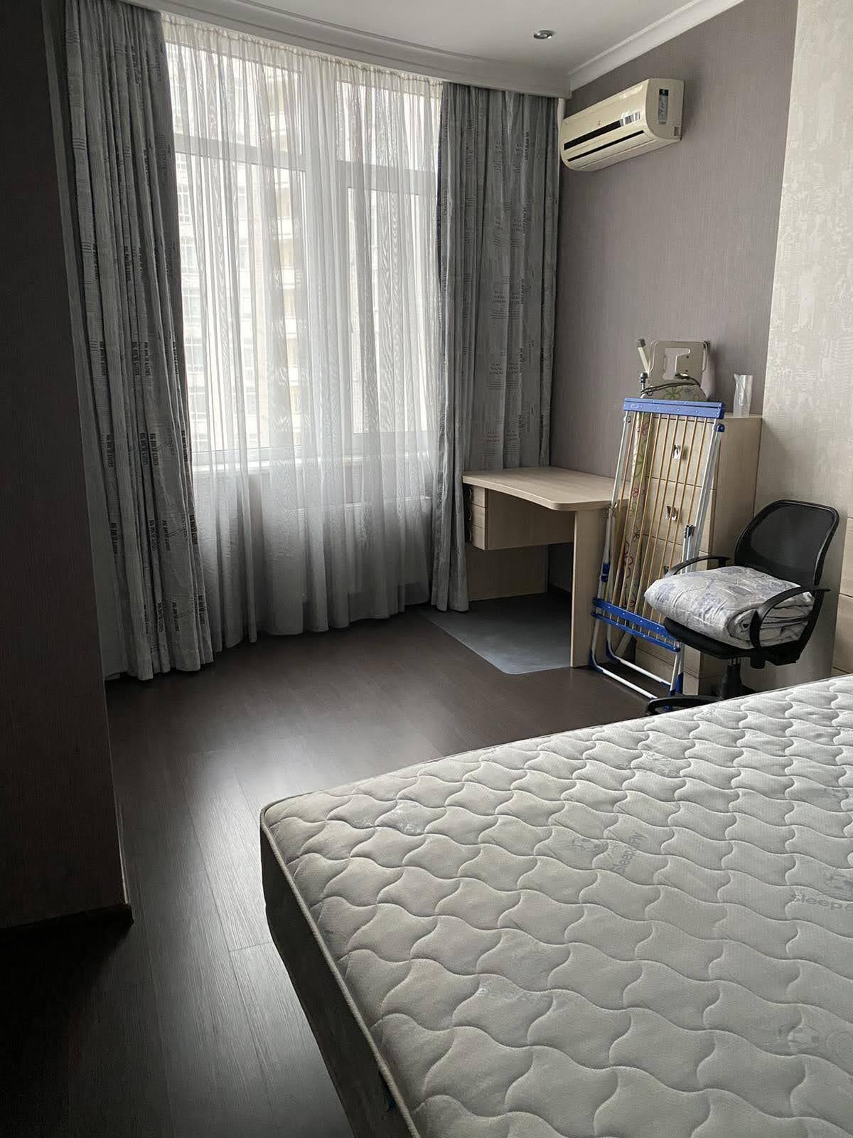 Оренда 3-кімнатної квартири 94 м², Французский бул., 22