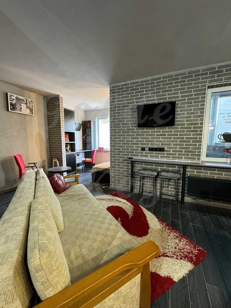 Оренда 1-кімнатної квартири 46 м², Краківська вул., 27А