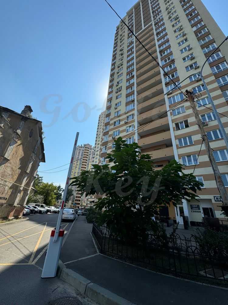 Оренда 1-кімнатної квартири 46 м², Краківська вул., 27А