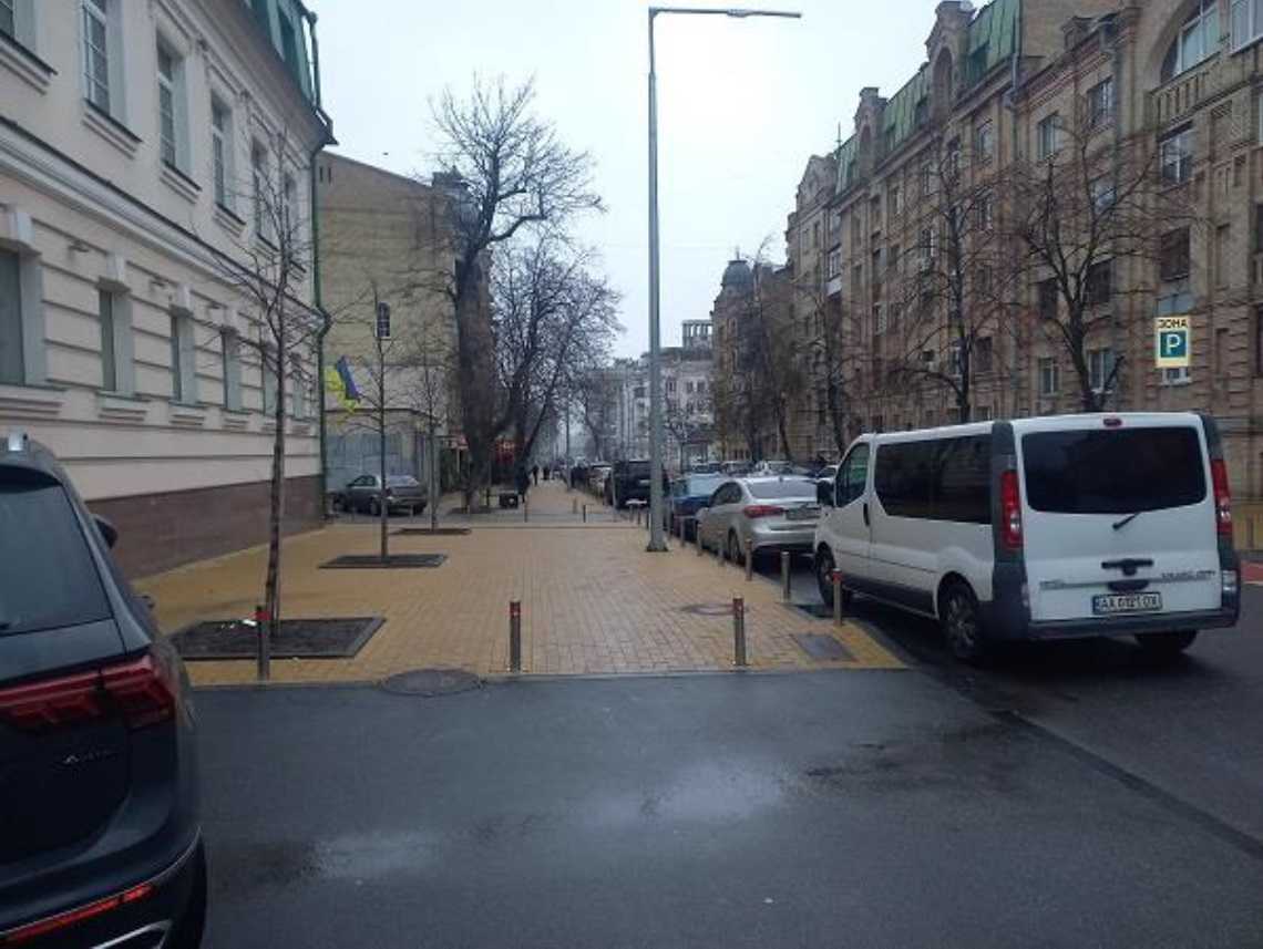 Аренда помещения свободного назначения 641 м², Андреевская ул., 7