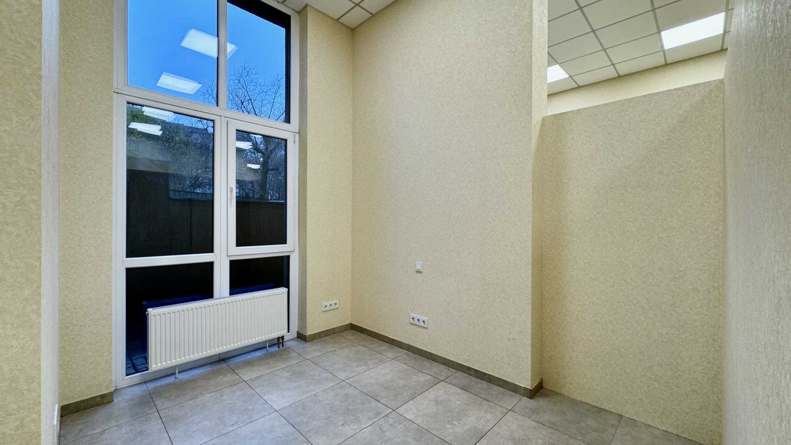 Аренда помещения свободного назначения 61 м², Валерия Лобановского просп., 144