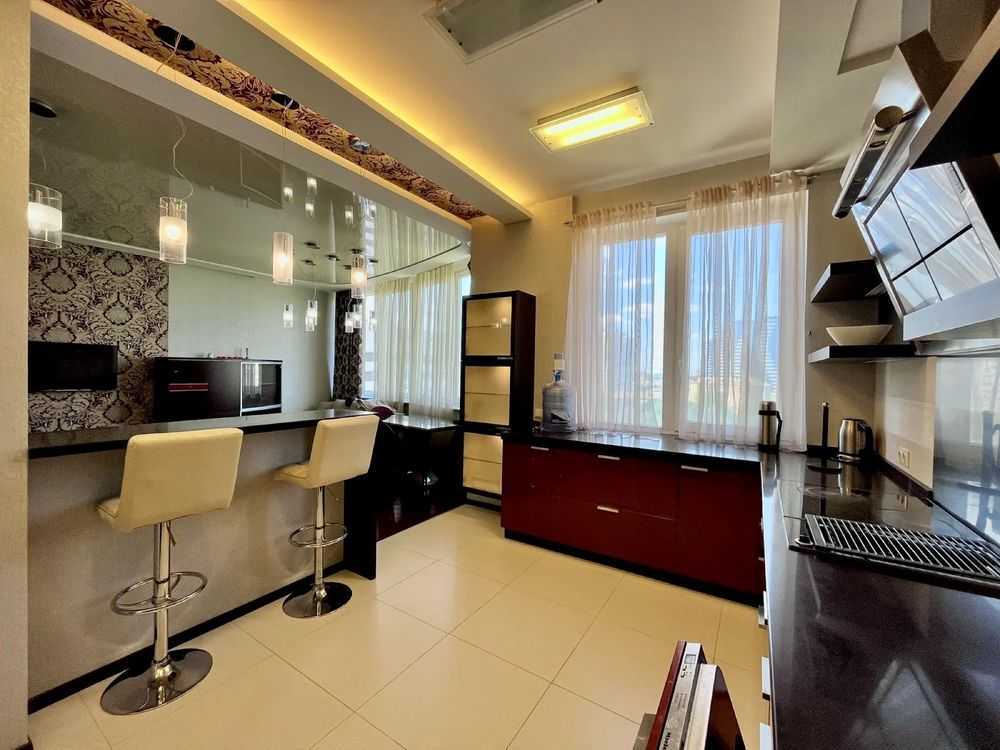 Продаж 3-кімнатної квартири 118.4 м², Професора Підвисоцького вул., 6В