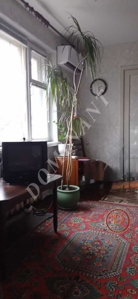 Продажа 2-комнатной квартиры 44 м², Независимой Украины ул.