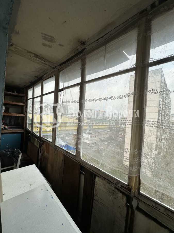 Продаж 3-кімнатної квартири 62.4 м², Оболонський просп., 12А