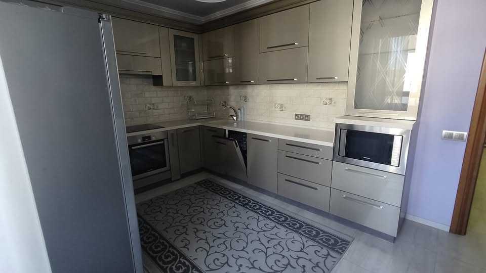 Аренда 3-комнатной квартиры 115 м², Стрыйская ул.