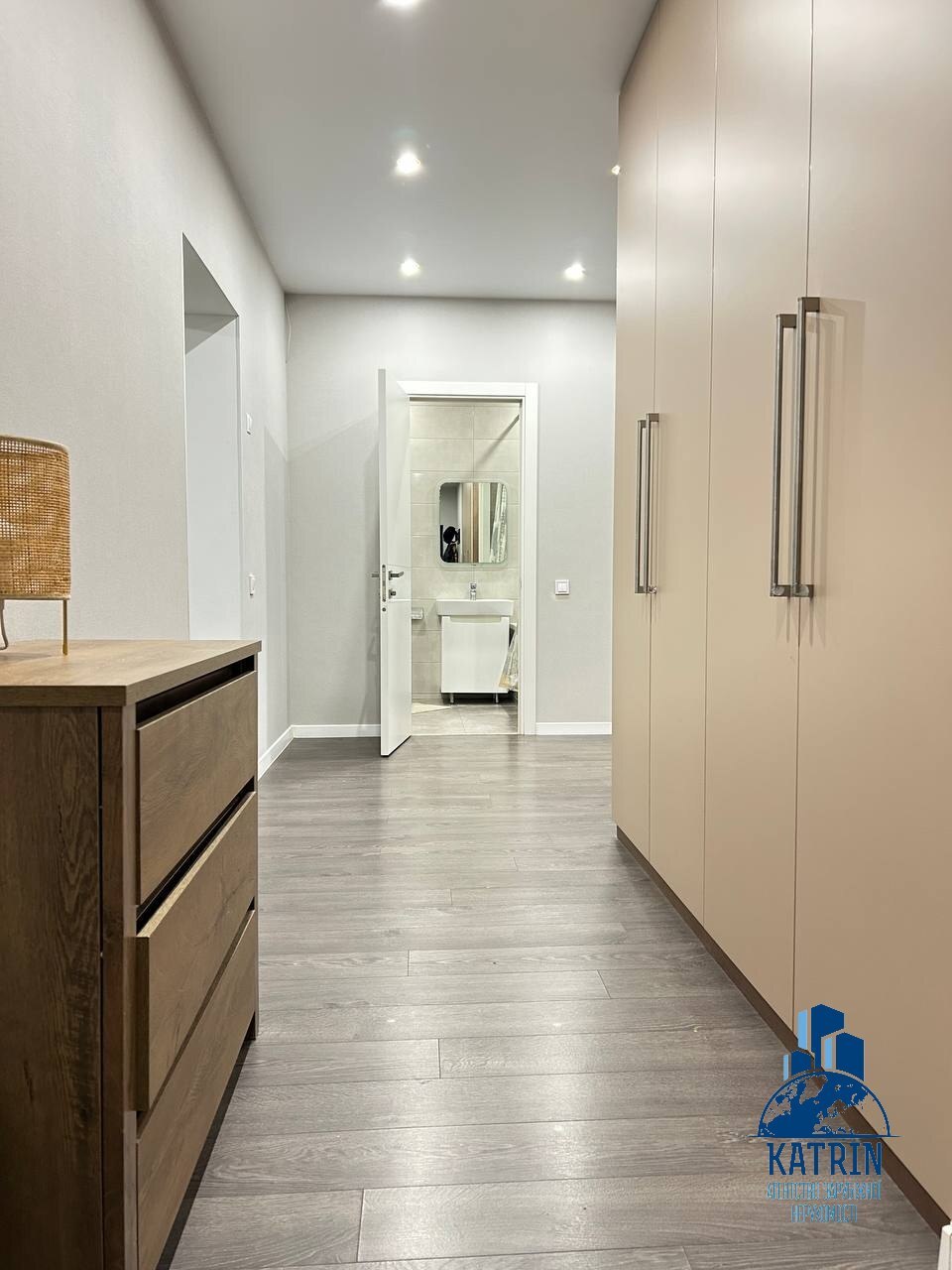 Продажа 3-комнатной квартиры 102 м², Запорожское шоссе