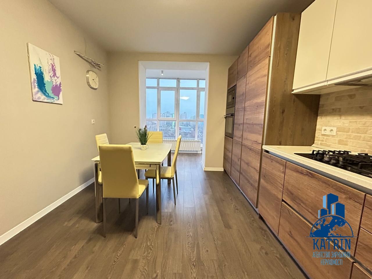 Продажа 3-комнатной квартиры 102 м², Запорожское шоссе